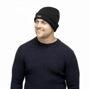 Man wearing a thinsulate heatguard acrylic knitted ski hat beanie